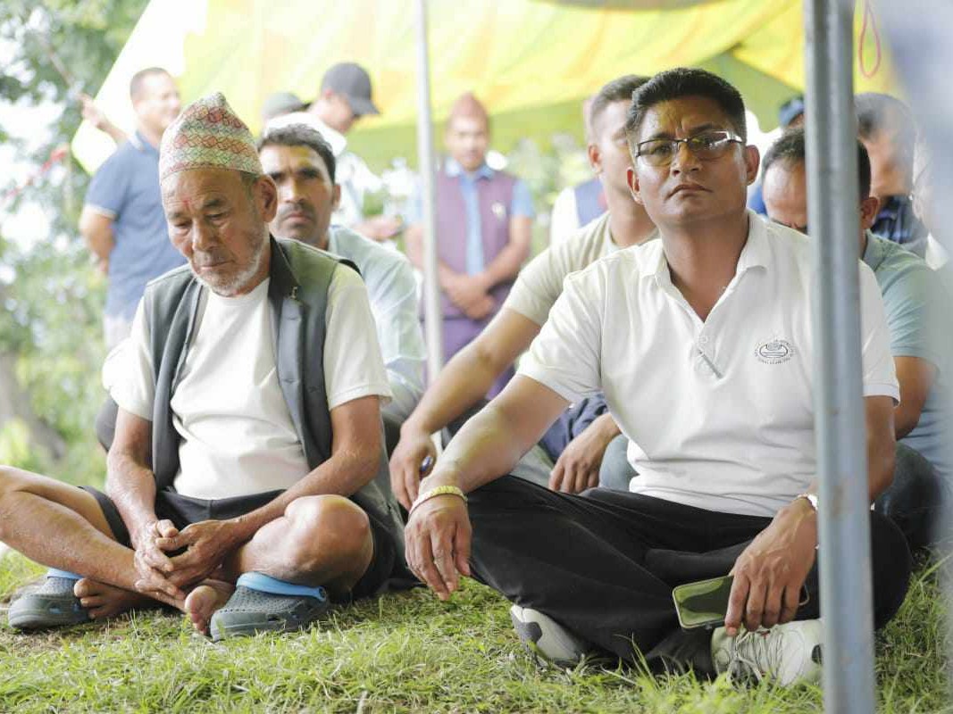 गोरखामा राजेन्द्र पराजुलीको प्रवेशसँगै विभिन्न पार्टी परित्याग गरी एमालेमा छिर्नेको लर्को 