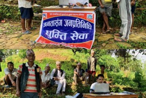 गोरखा,आरुघाट :  जनतासँग जनप्रतिनिधि घुम्तीसेवा कार्यक्रम