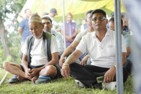 गोरखामा राजेन्द्र पराजुलीको प्रवेशसँगै विभिन्न पार्टी परित्याग गरी एमालेमा छिर्नेको लर्को 