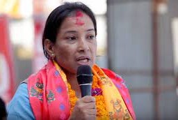 भरतपुरमा दोहोरिन् रेनु