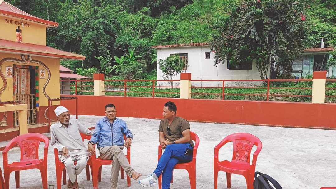 गोरखाको बूढीगण्डकी बृद्धाआश्रममा प्रत्येक महिनाको अन्तिम शनिवार सरसफाइ गर्ने